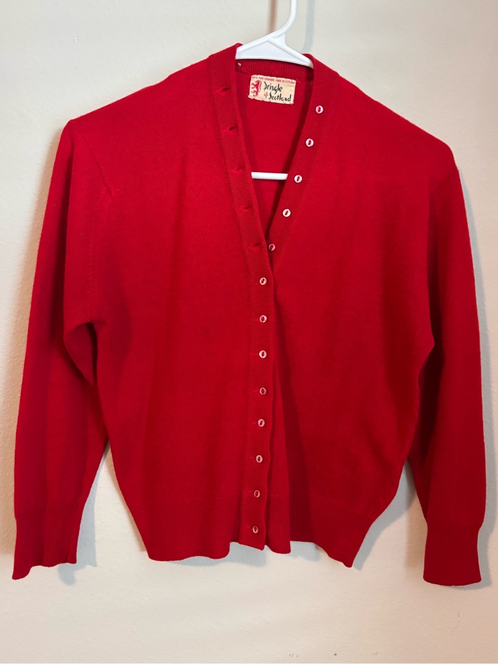 VINTAGE PRINGLE OF SCOTLAND 100% CASHMERE RED CARDIGAN 1940’s